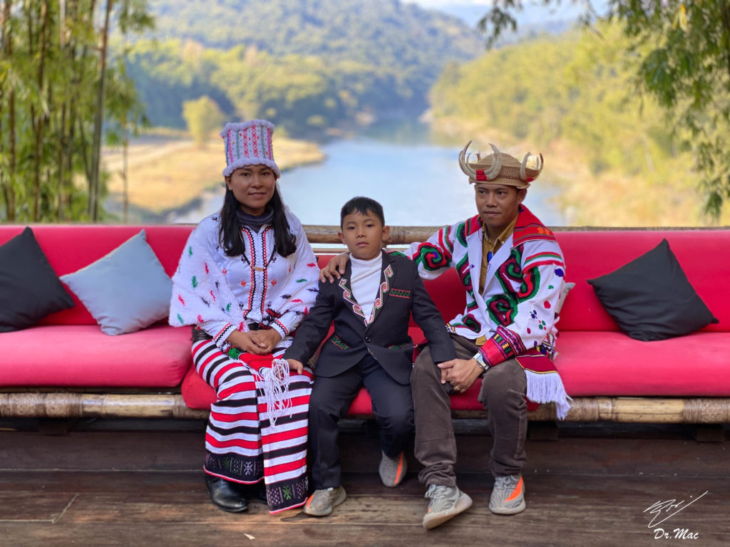 Yawan Family